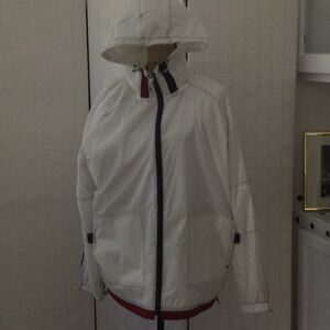 Woman’s Classic Redersible White Hooded Jacket